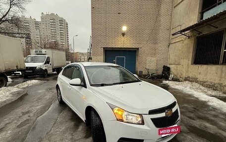 Chevrolet Cruze II, 2012 год, 685 000 рублей, 7 фотография