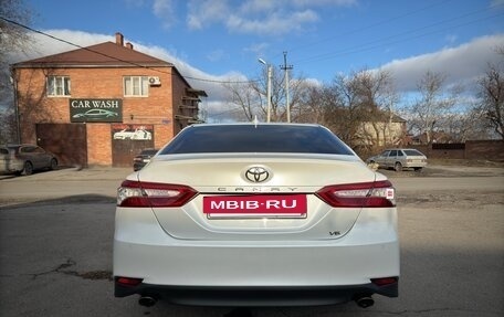 Toyota Camry, 2019 год, 3 700 000 рублей, 5 фотография