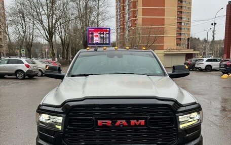 Dodge RAM IV, 2019 год, 8 500 000 рублей, 3 фотография