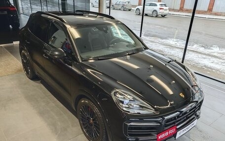 Porsche Cayenne III, 2022 год, 13 697 000 рублей, 9 фотография