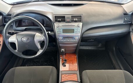 Toyota Camry, 2008 год, 1 390 000 рублей, 14 фотография