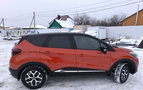 Renault Kaptur I рестайлинг, 2016 год, 1 199 999 рублей, 5 фотография