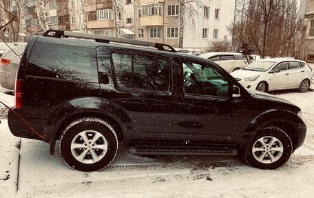 Nissan Pathfinder, 2011 год, 1 799 000 рублей, 14 фотография