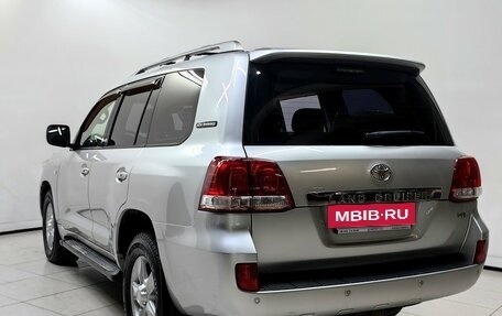 Toyota Land Cruiser 200, 2011 год, 2 998 000 рублей, 2 фотография