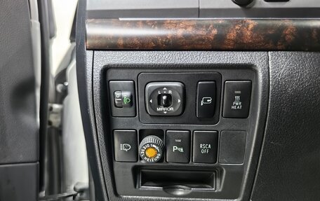 Toyota Land Cruiser 200, 2011 год, 2 998 000 рублей, 21 фотография