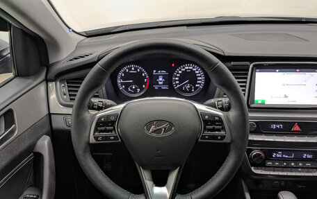 Hyundai Sonata VII, 2019 год, 2 100 000 рублей, 21 фотография