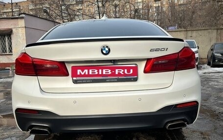 BMW 5 серия, 2018 год, 3 275 000 рублей, 3 фотография