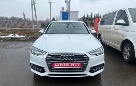 Audi A4, 2017 год, 2 800 000 рублей, 5 фотография