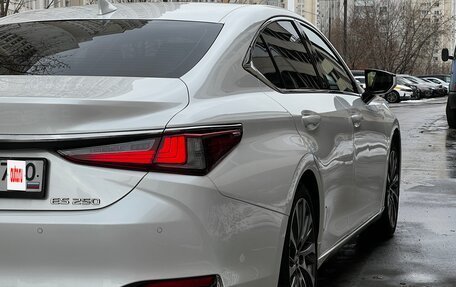 Lexus ES VII, 2018 год, 3 490 000 рублей, 8 фотография