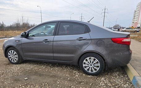 KIA Rio III рестайлинг, 2013 год, 835 000 рублей, 10 фотография