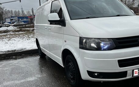 Volkswagen Transporter T5 рестайлинг, 2010 год, 1 650 000 рублей, 3 фотография