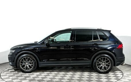 Volkswagen Tiguan II, 2018 год, 2 498 000 рублей, 8 фотография