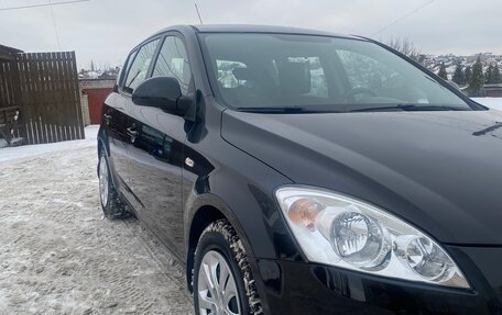 KIA cee'd I рестайлинг, 2009 год, 899 000 рублей, 3 фотография