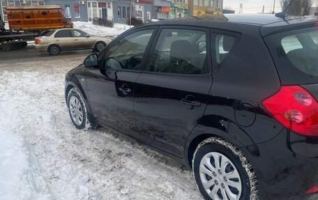 KIA cee'd I рестайлинг, 2009 год, 899 000 рублей, 9 фотография