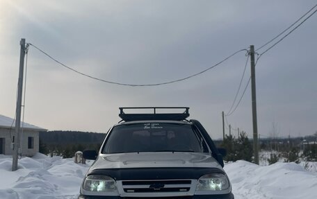 Chevrolet Niva I рестайлинг, 2006 год, 360 000 рублей, 2 фотография