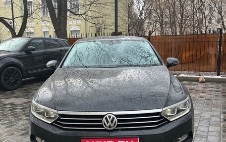 Volkswagen Passat B8 рестайлинг, 2018 год, 2 220 000 рублей, 1 фотография