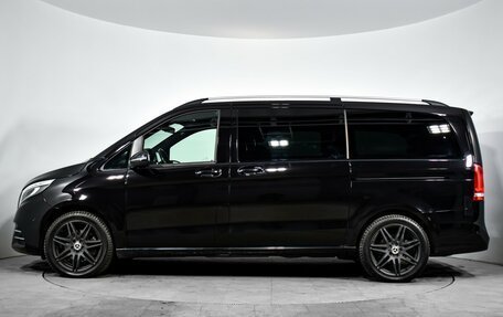 Mercedes-Benz V-Класс, 2021 год, 6 990 000 рублей, 4 фотография