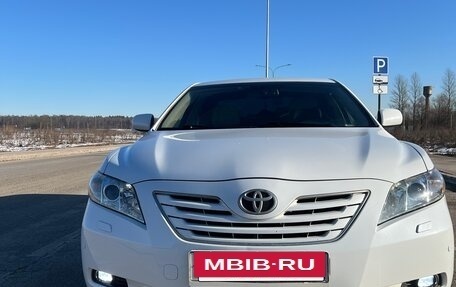 Toyota Camry, 2008 год, 1 290 000 рублей, 13 фотография