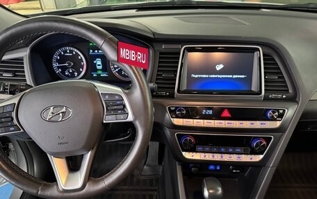 Hyundai Sonata VII, 2018 год, 2 040 000 рублей, 9 фотография