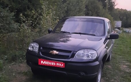 Chevrolet Niva I рестайлинг, 2013 год, 650 000 рублей, 3 фотография