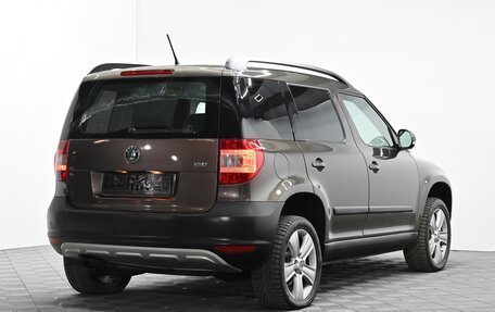 Skoda Yeti I рестайлинг, 2011 год, 895 000 рублей, 4 фотография