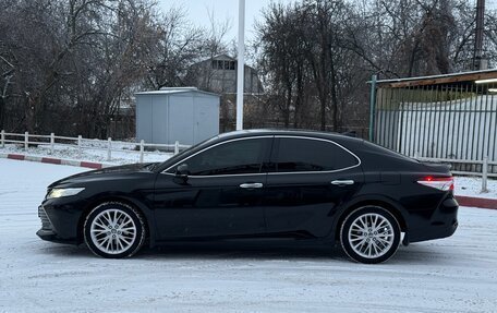 Toyota Camry, 2021 год, 3 000 000 рублей, 6 фотография