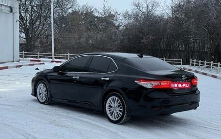 Toyota Camry, 2021 год, 3 000 000 рублей, 8 фотография