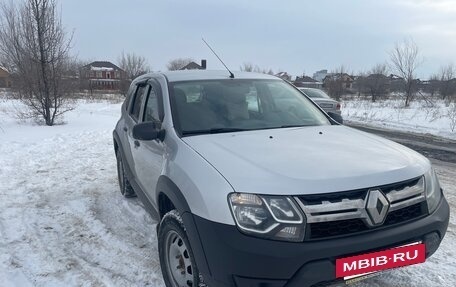 Renault Duster I рестайлинг, 2018 год, 1 100 000 рублей, 2 фотография