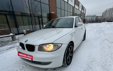 BMW 1 серия, 2011 год, 1 050 000 рублей, 5 фотография