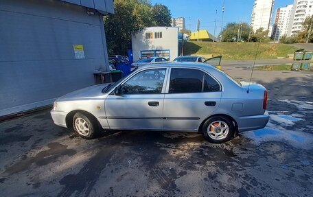 Hyundai Accent II, 2004 год, 330 000 рублей, 1 фотография