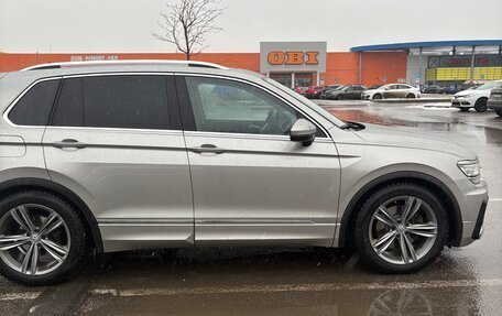 Volkswagen Tiguan II, 2018 год, 2 590 000 рублей, 10 фотография