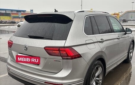 Volkswagen Tiguan II, 2018 год, 2 590 000 рублей, 7 фотография