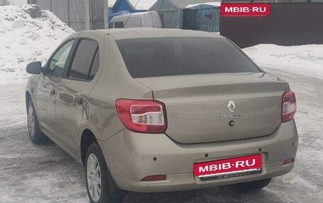 Renault Logan II, 2019 год, 1 200 000 рублей, 5 фотография