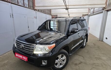 Toyota Land Cruiser 200, 2015 год, 3 200 000 рублей, 4 фотография