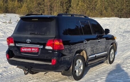 Toyota Land Cruiser 200, 2015 год, 3 200 000 рублей, 17 фотография