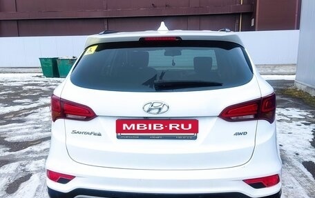 Hyundai Santa Fe III рестайлинг, 2017 год, 2 430 000 рублей, 5 фотография