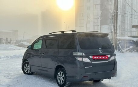 Toyota Vellfire I, 2010 год, 2 170 000 рублей, 7 фотография