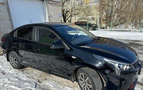 KIA Rio IV, 2021 год, 1 750 000 рублей, 6 фотография