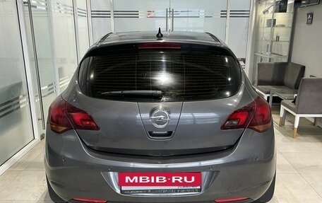 Opel Astra J, 2011 год, 725 000 рублей, 3 фотография