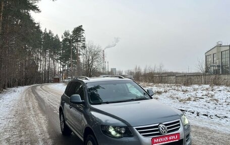 Volkswagen Touareg III, 2008 год, 720 000 рублей, 1 фотография