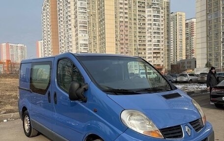 Renault Trafic, 2007 год, 880 000 рублей, 1 фотография