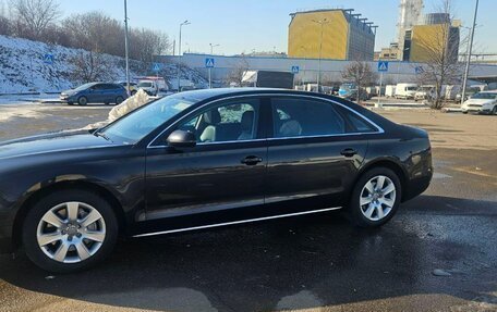 Audi A8, 2011 год, 1 480 000 рублей, 10 фотография