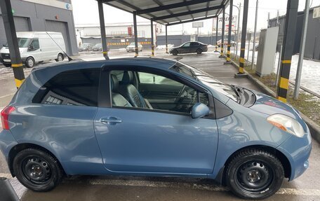 Toyota Yaris III рестайлинг, 2008 год, 710 000 рублей, 22 фотография