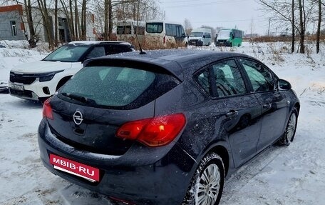 Opel Astra J, 2010 год, 687 000 рублей, 6 фотография