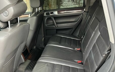 Volkswagen Touareg III, 2008 год, 720 000 рублей, 2 фотография