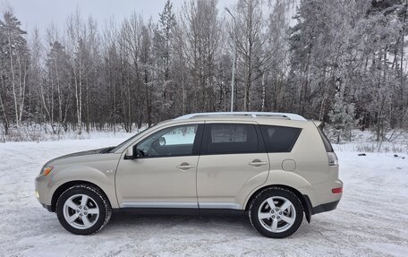 Mitsubishi Outlander III рестайлинг 3, 2008 год, 1 450 000 рублей, 3 фотография