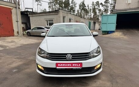 Volkswagen Polo VI (EU Market), 2017 год, 1 390 000 рублей, 2 фотография