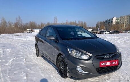 Hyundai Solaris II рестайлинг, 2011 год, 685 000 рублей, 6 фотография