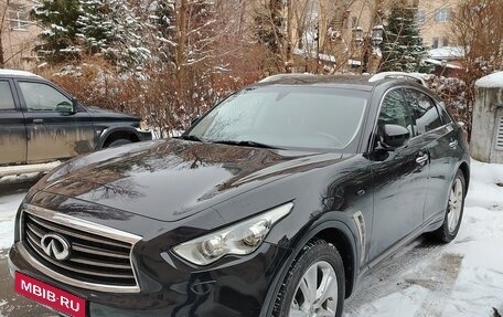 Infiniti FX II, 2012 год, 1 935 000 рублей, 3 фотография