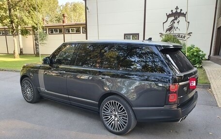 Land Rover Range Rover IV рестайлинг, 2015 год, 5 999 999 рублей, 1 фотография